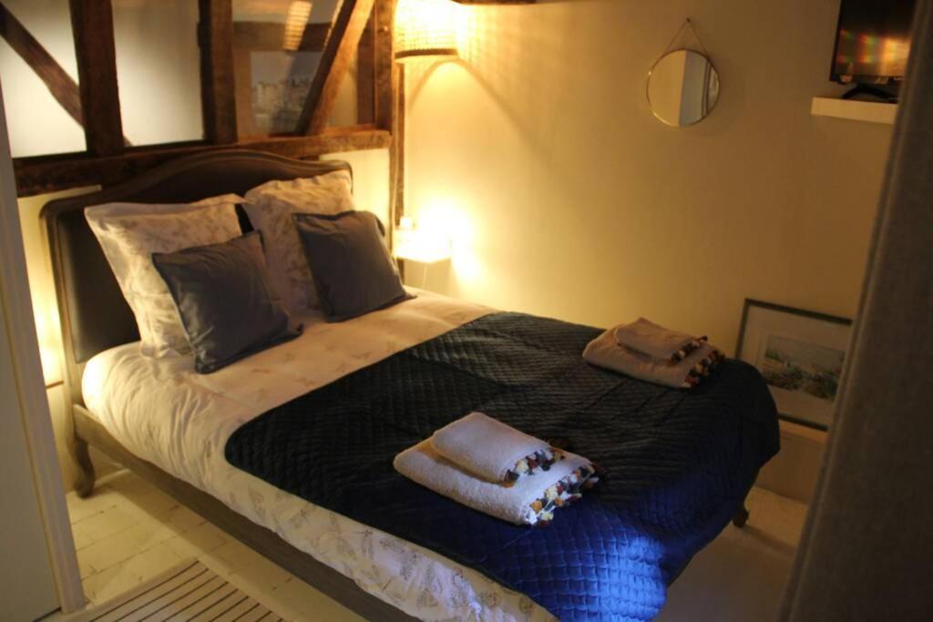 Cosy Studio Place Sainte Catherine Honfleur Exteriör bild