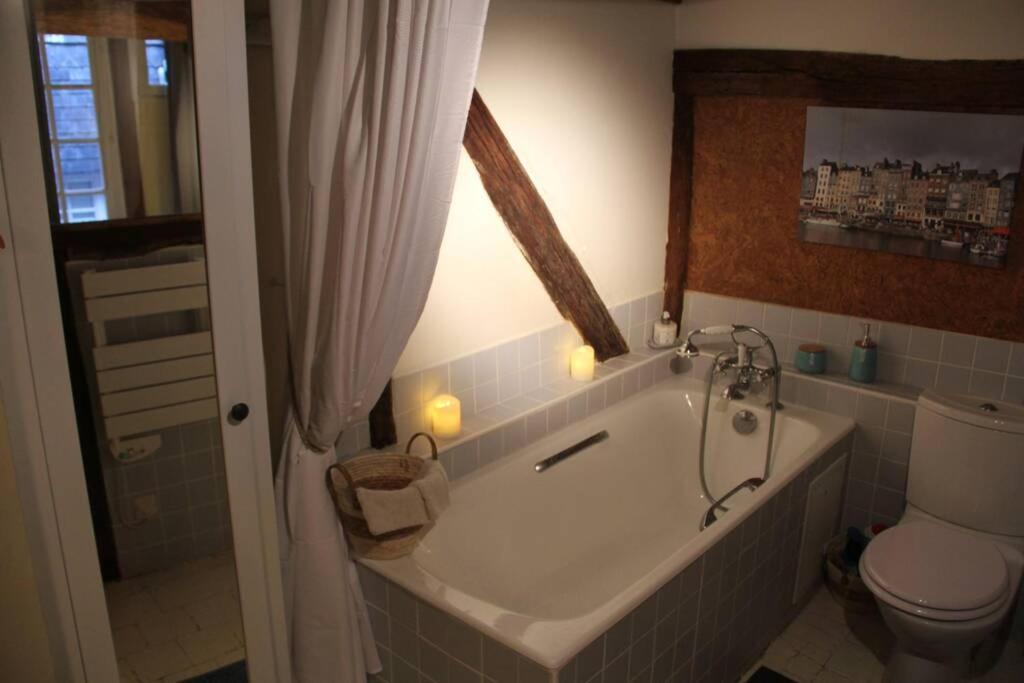 Cosy Studio Place Sainte Catherine Honfleur Exteriör bild