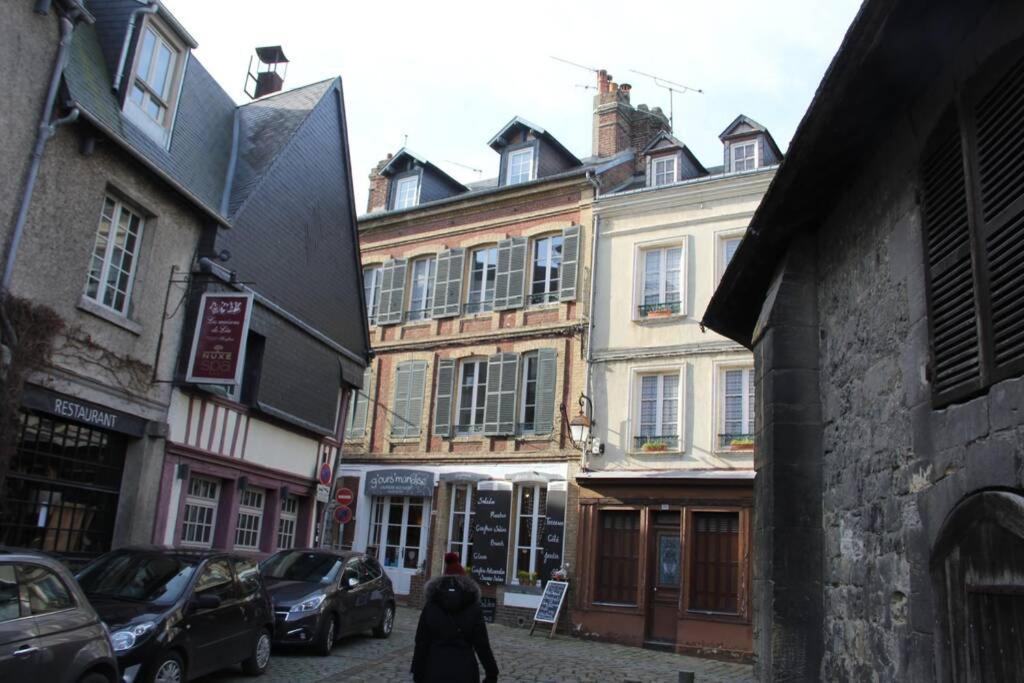 Cosy Studio Place Sainte Catherine Honfleur Exteriör bild